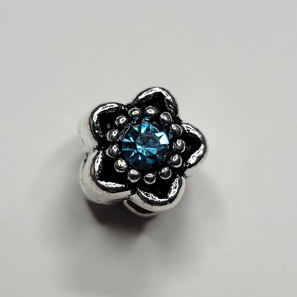 New! For Pandora Charm Bracelet Individual Charm - Blue And Silver Color Flower - Picture 3 of 6